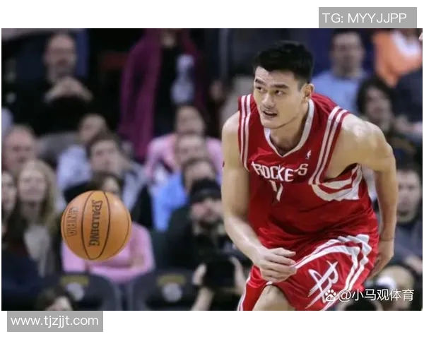 姚明巅峰弹跳的传奇时刻与篮球生涯的辉煌成就解析