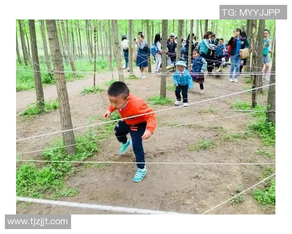 带足球明星走进大自然体验打野乐趣的奇妙之旅