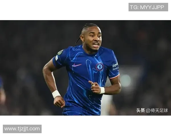全球知名黑人足球明星盘点及其在足球历史上的影响力分析