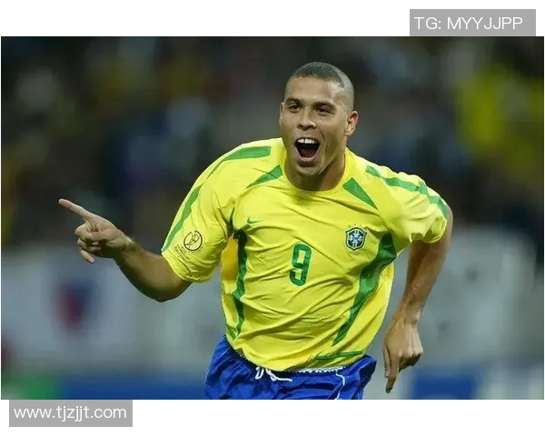 鼻子塌的足球明星盘点他们的独特魅力与球场表现